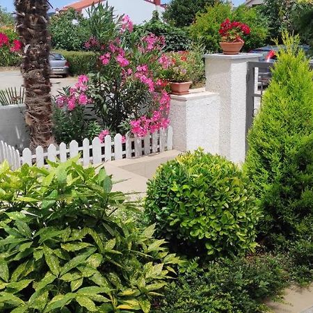 Apartman Eli روفينج المظهر الخارجي الصورة