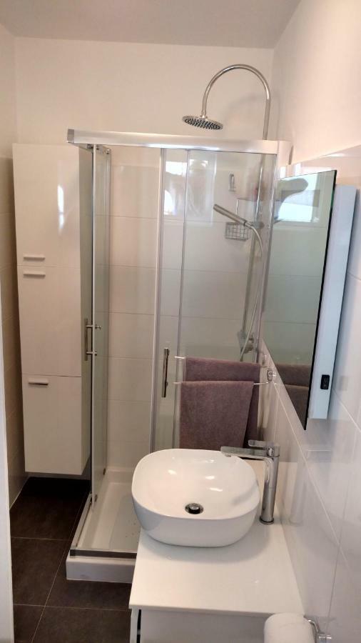 Apartman Eli روفينج المظهر الخارجي الصورة