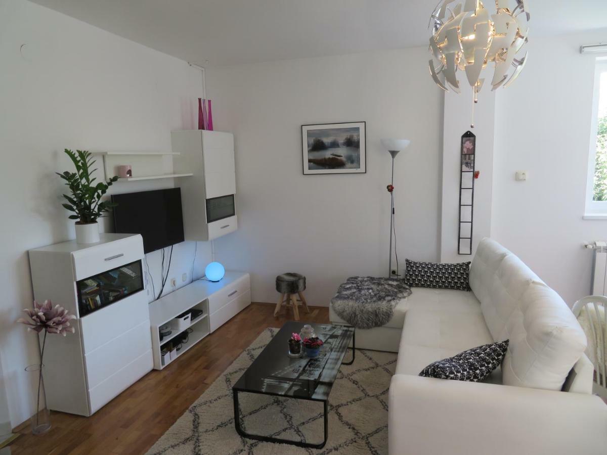 Apartman Eli روفينج المظهر الخارجي الصورة